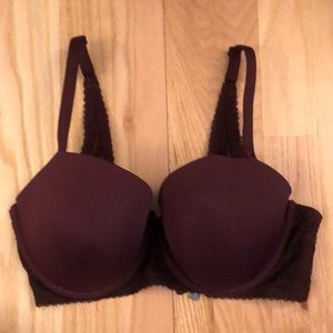 36D Lace detail maroon aerie bra
